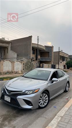 تۆیۆتا کامری